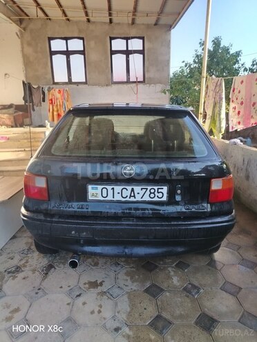 Opel Astra-2
