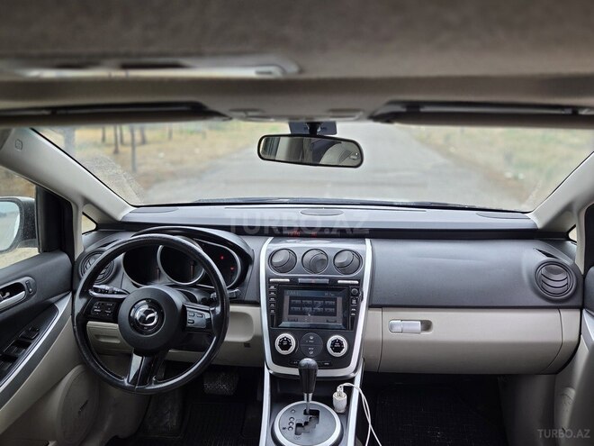 Mazda CX-7-10