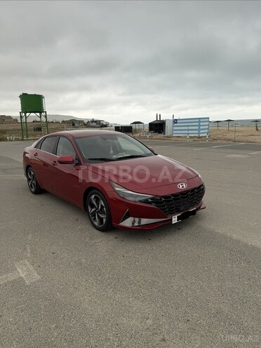 Hyundai Elantra-8