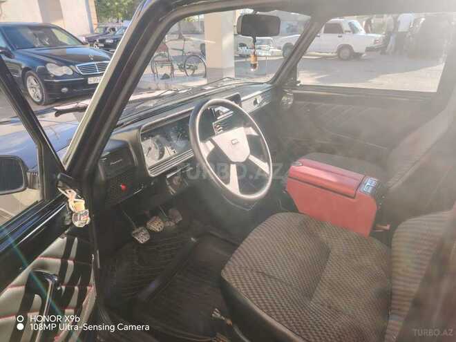 LADA (VAZ) 2107-2