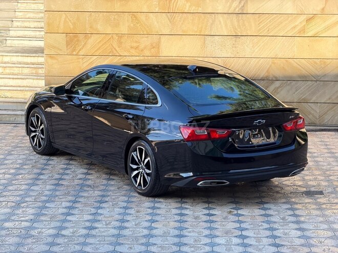 Chevrolet Malibu-8