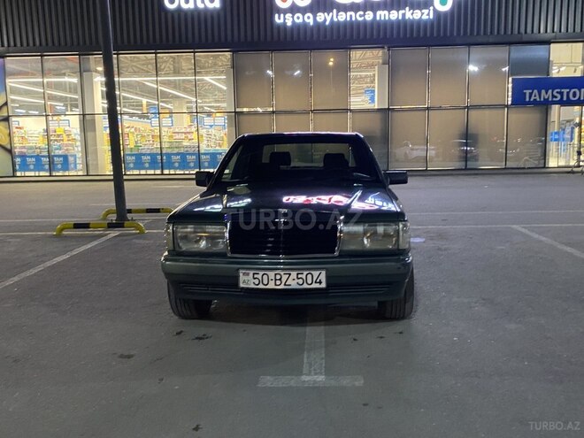 Mercedes 190-5