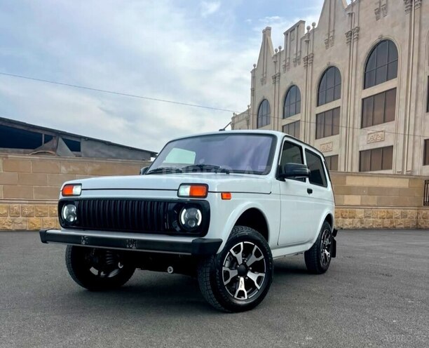 LADA (VAZ) Niva-1