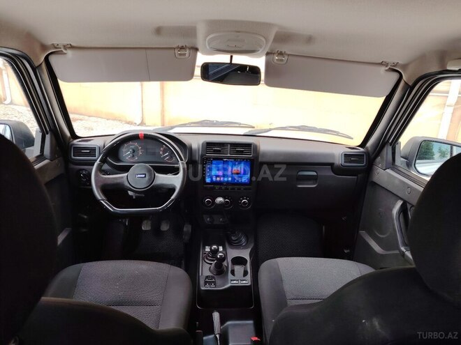 LADA (VAZ) Niva-9