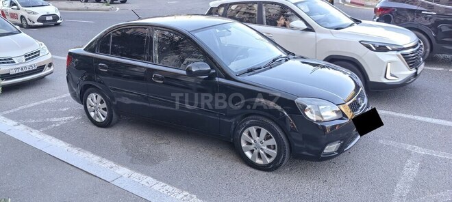 Kia Rio-3