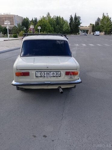 LADA (VAZ) 21011-4