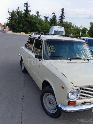 LADA (VAZ) 21011-3