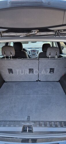 Chevrolet Equinox-5