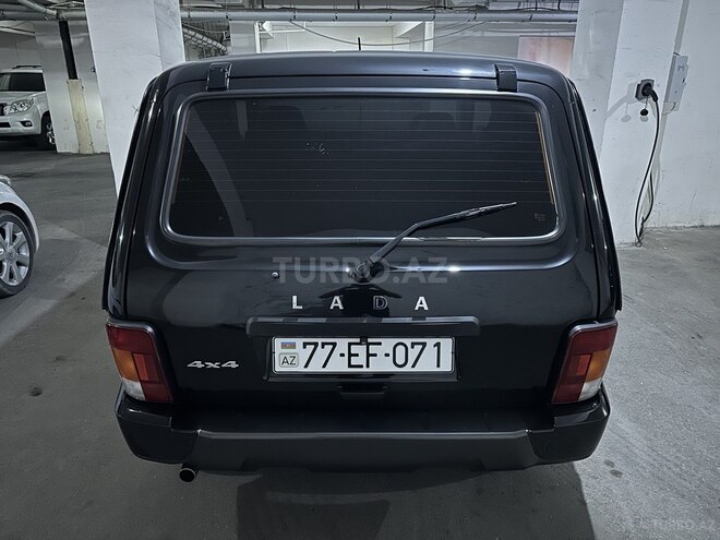 LADA (VAZ) Niva-9