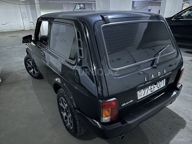 LADA (VAZ) Niva-8