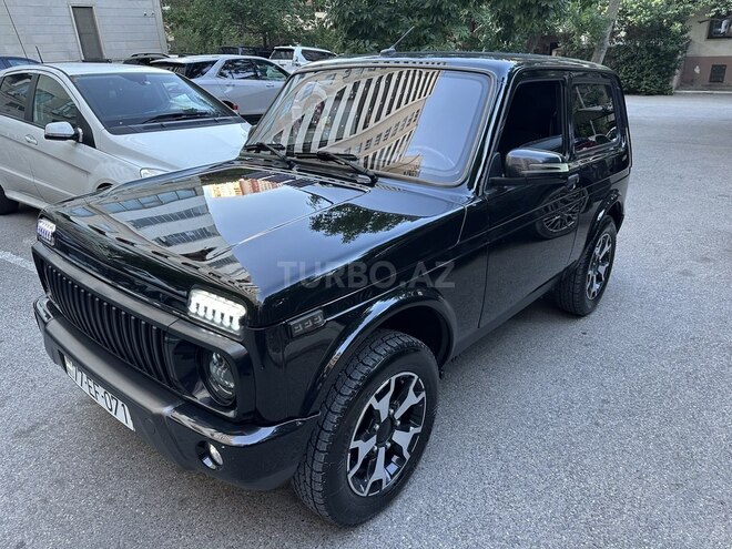 LADA (VAZ) Niva-3
