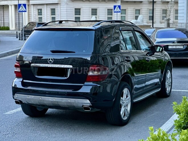 Mercedes ML 350 4MATIC-2