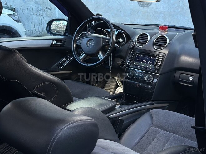 Mercedes ML 350 4MATIC-10