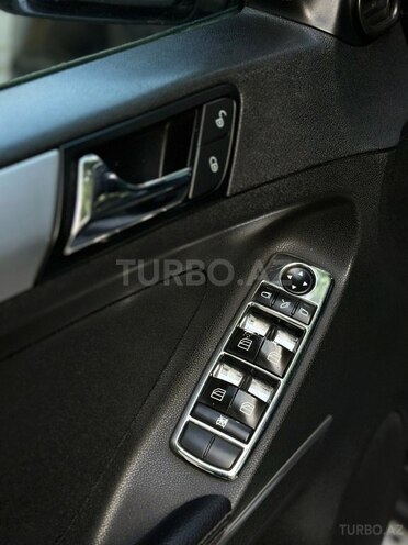 Mercedes ML 350 4MATIC-14