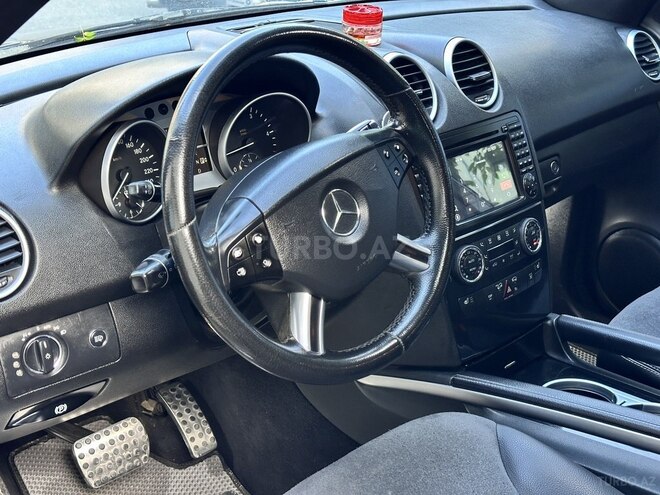 Mercedes ML 350 4MATIC-17