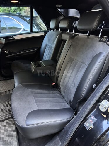 Mercedes ML 350 4MATIC-19