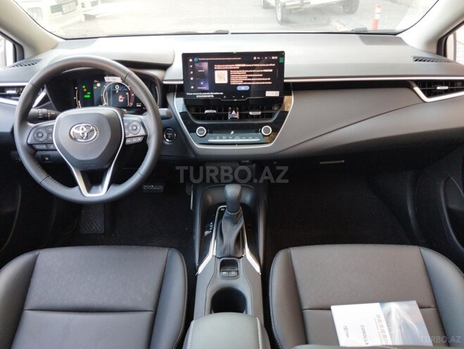 Toyota Corolla-11