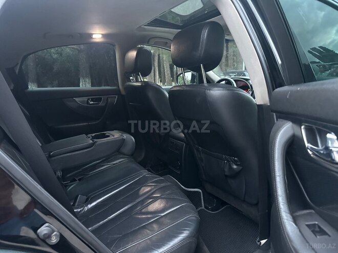 Infiniti FX35-14