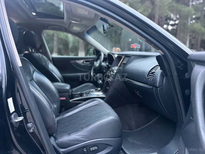 Infiniti FX35-15