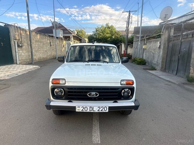 LADA (VAZ) Niva-1