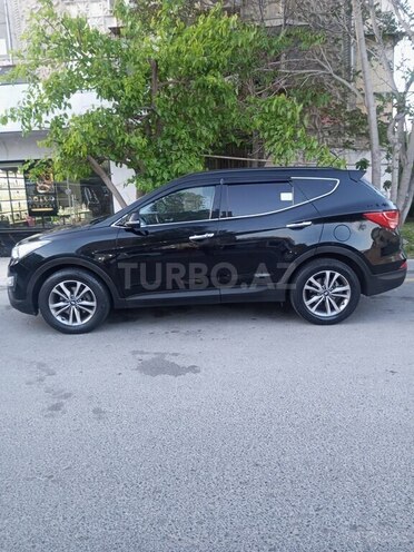 Hyundai Santa Fe-5