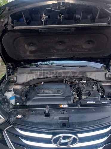 Hyundai Santa Fe-6