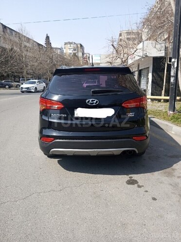 Hyundai Santa Fe-16
