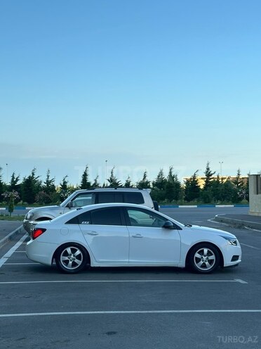 Chevrolet Cruze-7