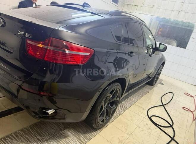 BMW X6-9