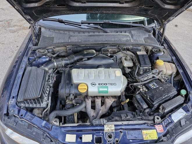 Opel Vectra-2