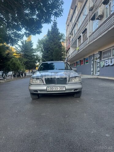 Mercedes C 180-1