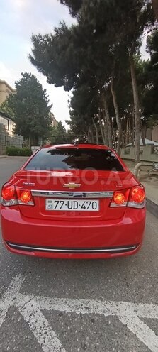 Chevrolet Cruze-12