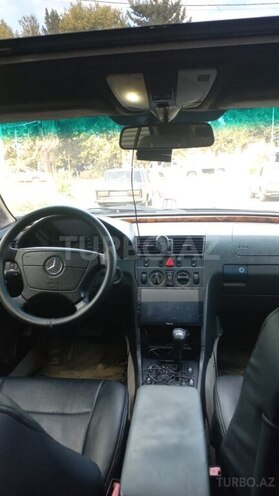 Mercedes C 180-4