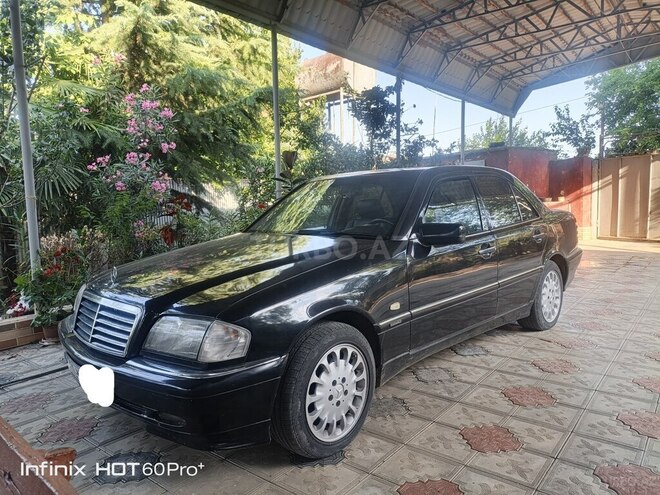 Mercedes C 180-3