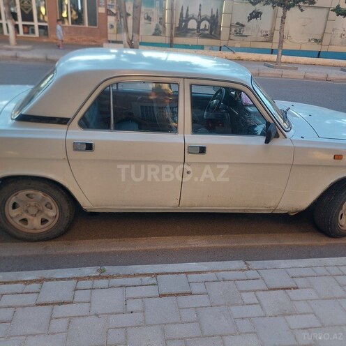 GAZ 3110 "Volga"-7