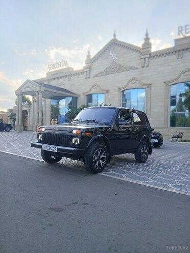 LADA (VAZ) Niva-6