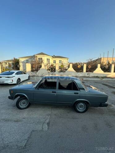 LADA (VAZ) 2107-17