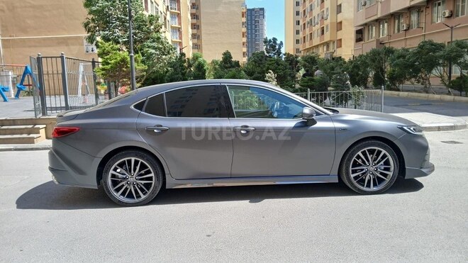 Toyota Camry-2