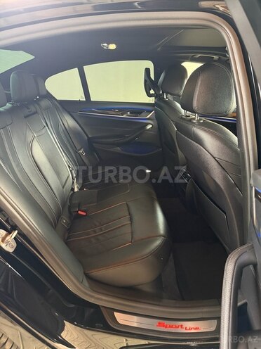 BMW 530-12