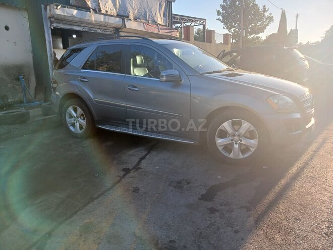 Mercedes ML 350 4MATIC-2