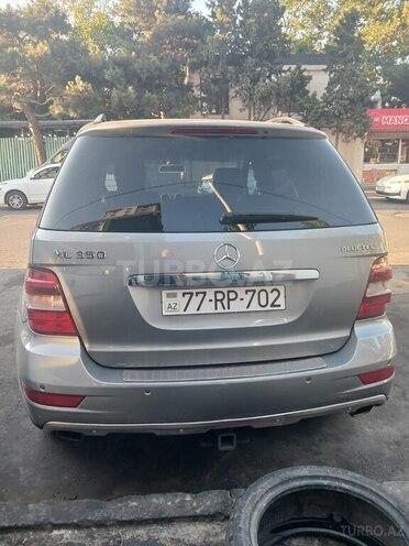 Mercedes ML 350 4MATIC-6