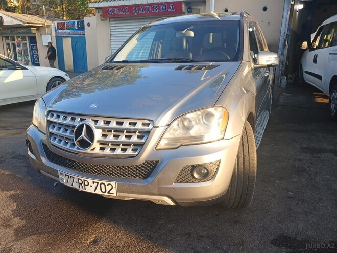 Mercedes ML 350 4MATIC-10