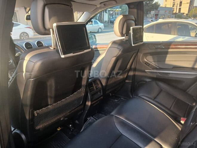 Mercedes ML 350 4MATIC-14