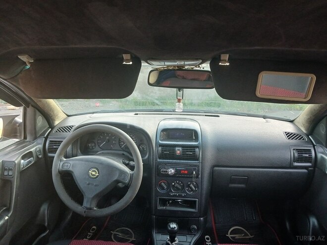 Opel Astra-3