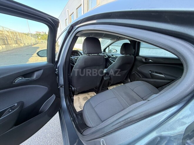 Chevrolet Cruze-7