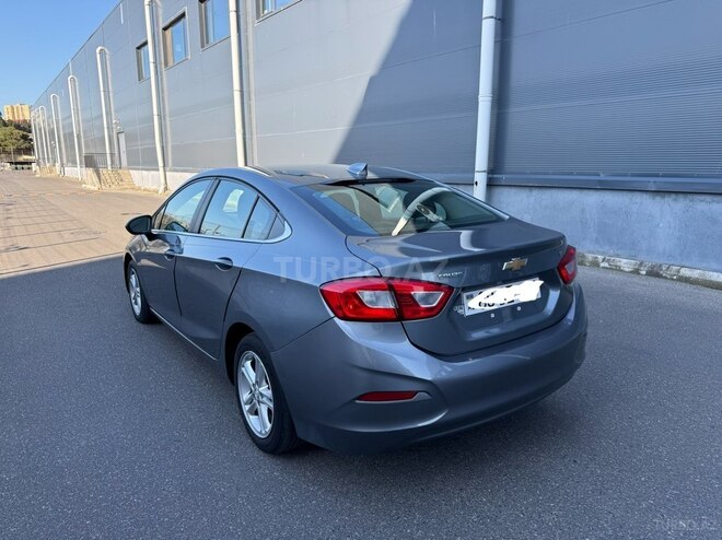 Chevrolet Cruze-19