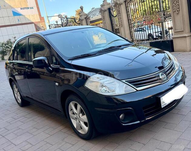 Nissan Tiida-2