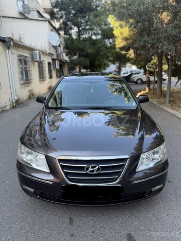 Hyundai Sonata-16