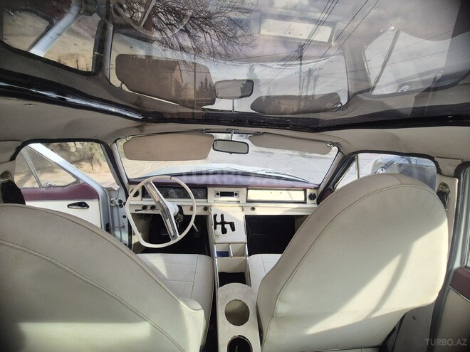 GAZ 24 "Volga"-6