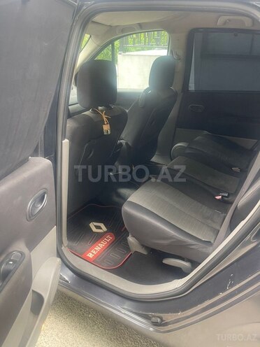 Renault Scenic-5